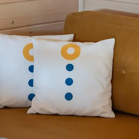 アパート Caloroczne Drewniane W Urokliwej Okolicy By Renters *