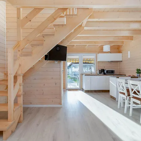 Caloroczne Drewniane W Urokliwej Okolicy By Renters Apartment *