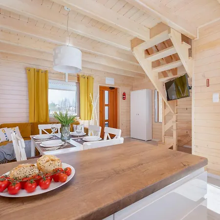 Apartment Drewniane Wakacyjne W Urokliwej Okolicy By Renters *